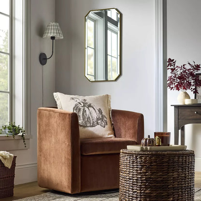 Plug-in Wall Sconce z plisowanym cieniem tkaniny